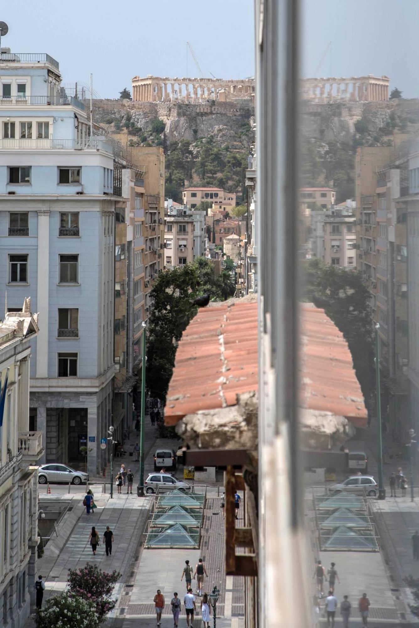 Amazing Apartments @ Aiolou Str. Athens Exterior photo